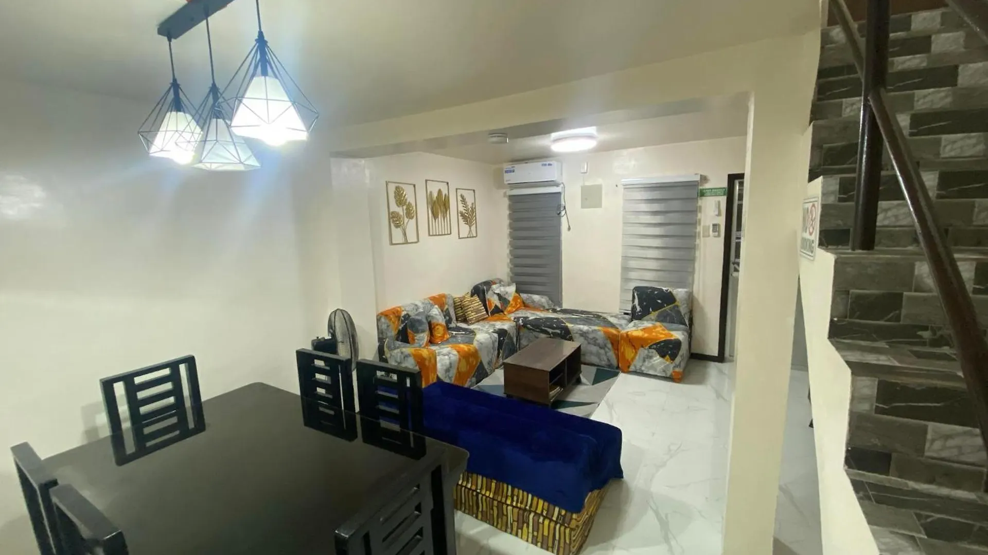 Gwen'S Staycation And Transient House Deca Clark Angeles Philippines